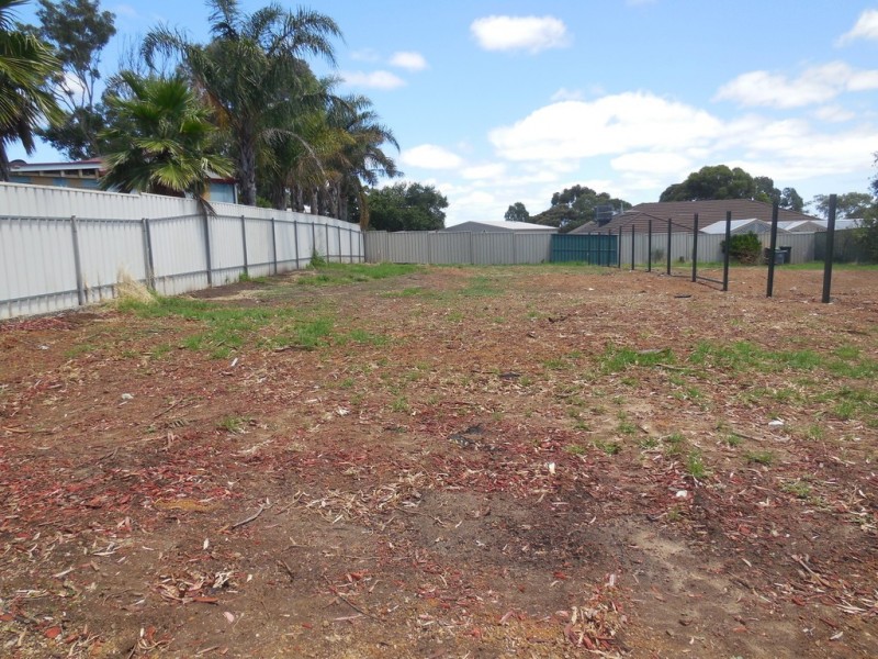 148 Black Road, Flagstaff Hill SA 5159