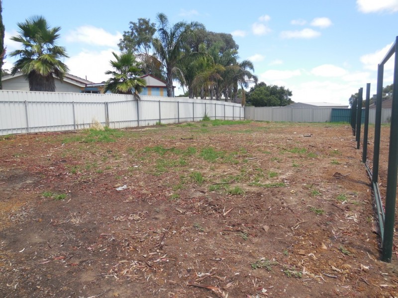 148 Black Road, Flagstaff Hill SA 5159