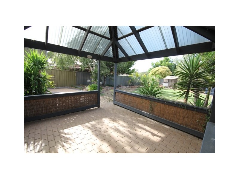 10 Acorn Street, Aberfoyle Park SA 5159