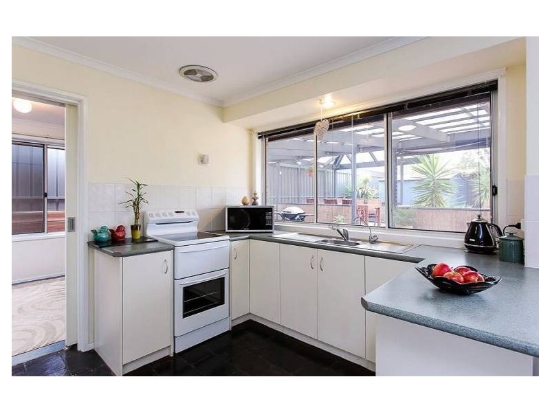 10 Acorn Street, Aberfoyle Park SA 5159