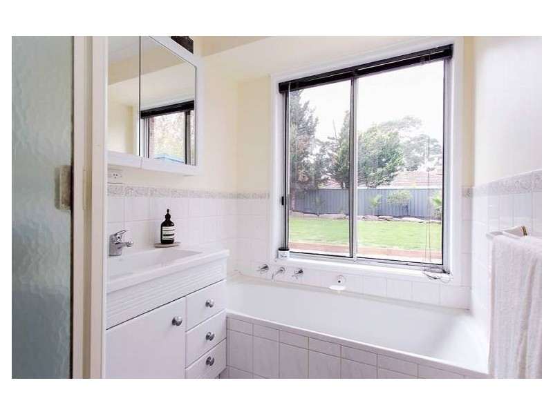 10 Acorn Street, Aberfoyle Park SA 5159