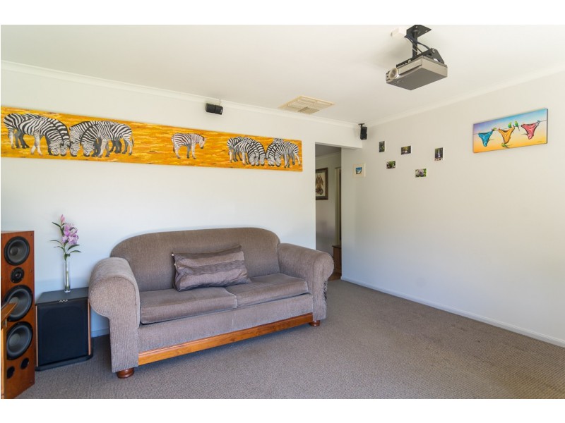 8 Flora Court, Flagstaff Hill SA 5159