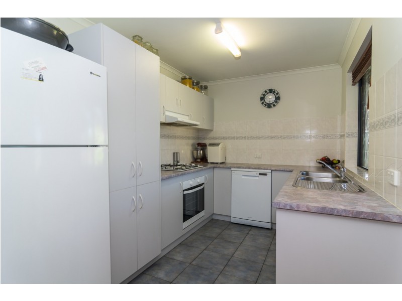 8 Flora Court, Flagstaff Hill SA 5159