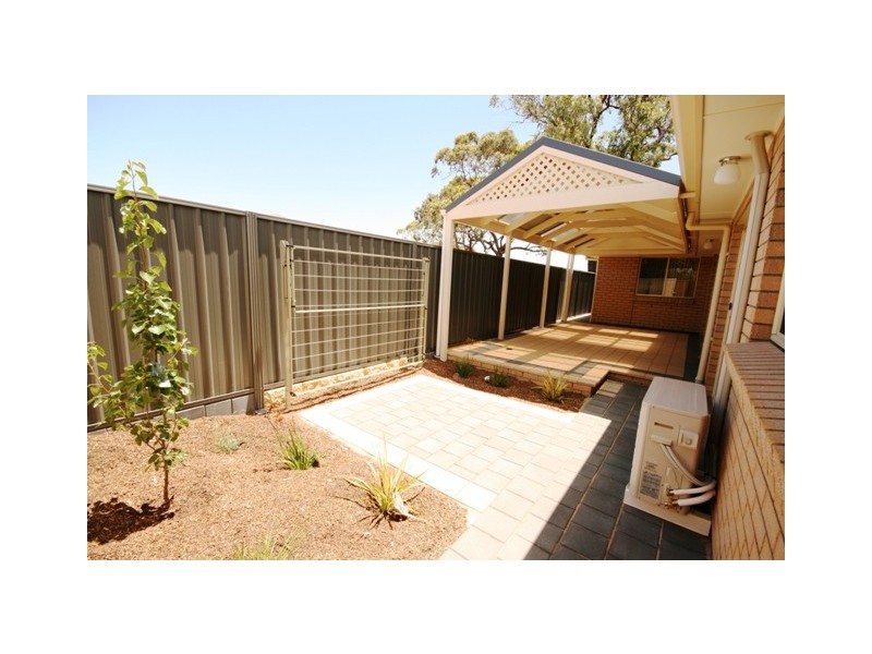 11 ACACIA GROVE, Flagstaff Hill SA 5159