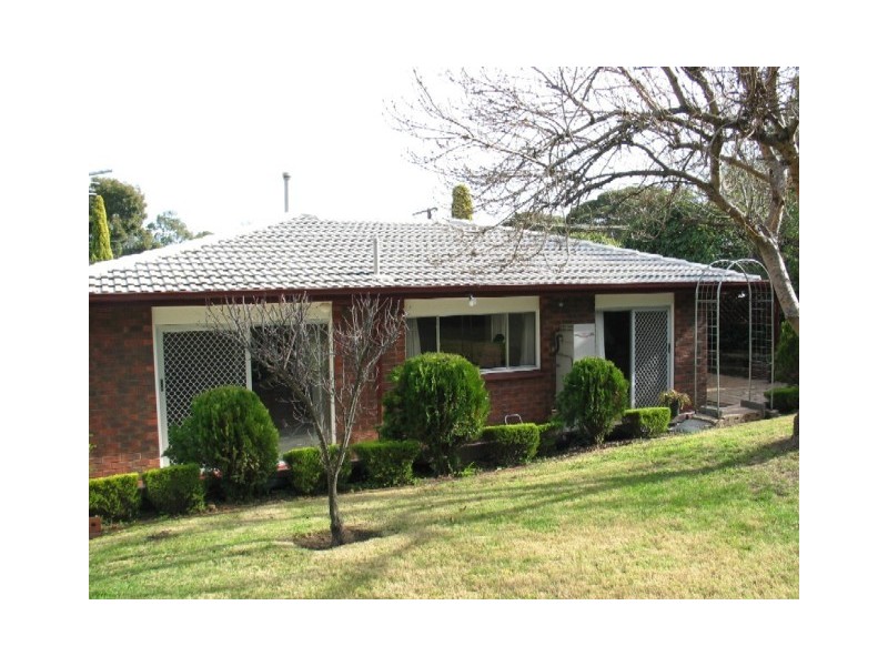 9 HOLMES COURT, Flagstaff Hill SA 5159