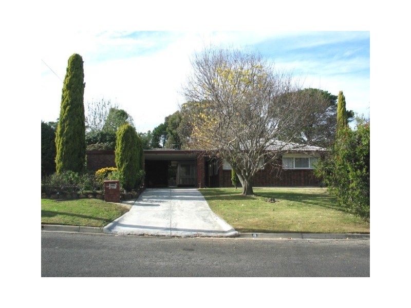9 HOLMES COURT, Flagstaff Hill SA 5159