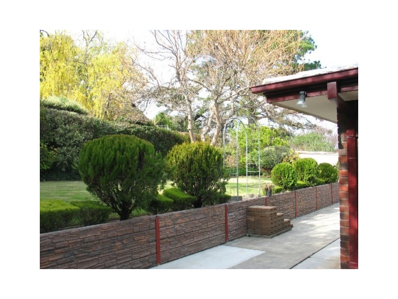 9 HOLMES COURT, Flagstaff Hill SA 5159