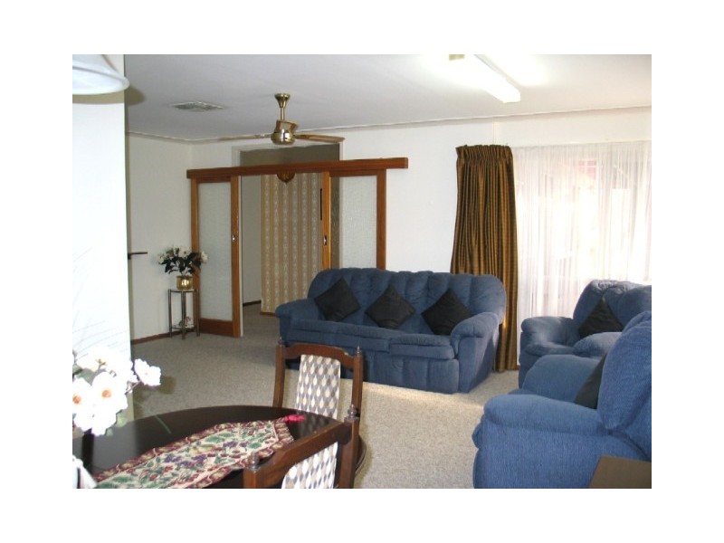 9 HOLMES COURT, Flagstaff Hill SA 5159