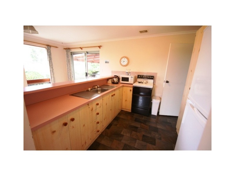 7 SERENADE CRESCENT, Aberfoyle Park SA 5159