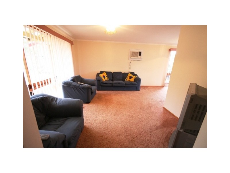 7 SERENADE CRESCENT, Aberfoyle Park SA 5159