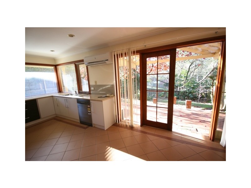 8 PETREL COURT, Flagstaff Hill SA 5159