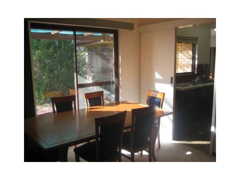 16 GLENALVON DRIVE, Flagstaff Hill SA 5159