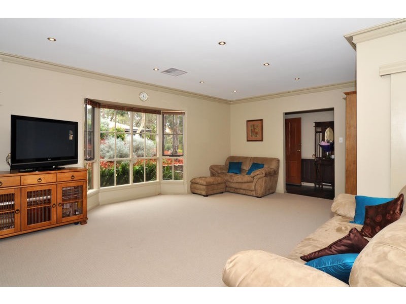 1/37   Gorelon Drive, Flagstaff Hill SA 5159