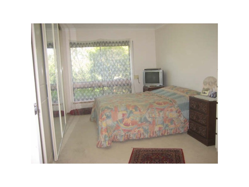 16 Glenalvon Drive, Flagstaff Hill SA 5159