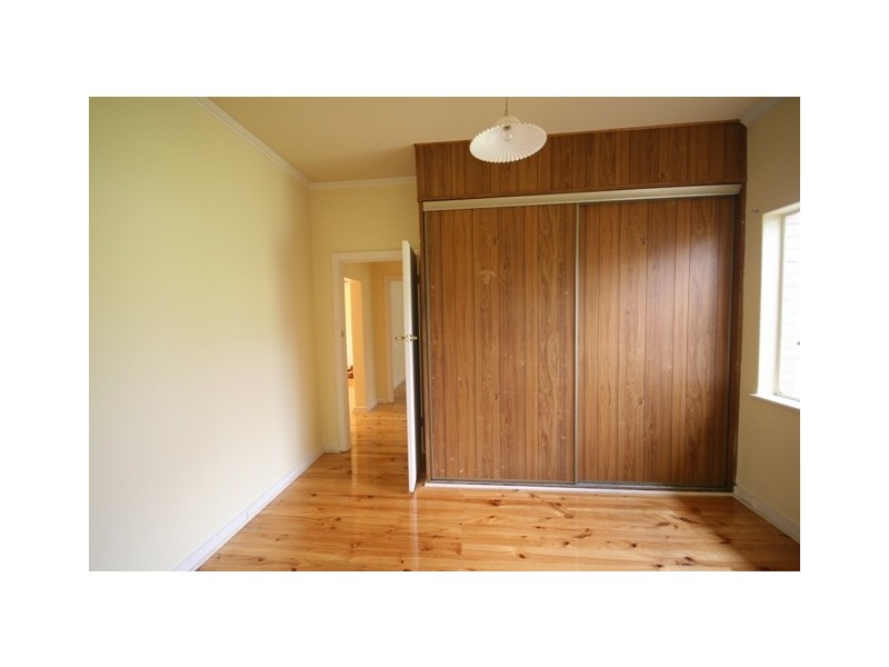 4 MACKLIN STREET, Sturt SA 5047