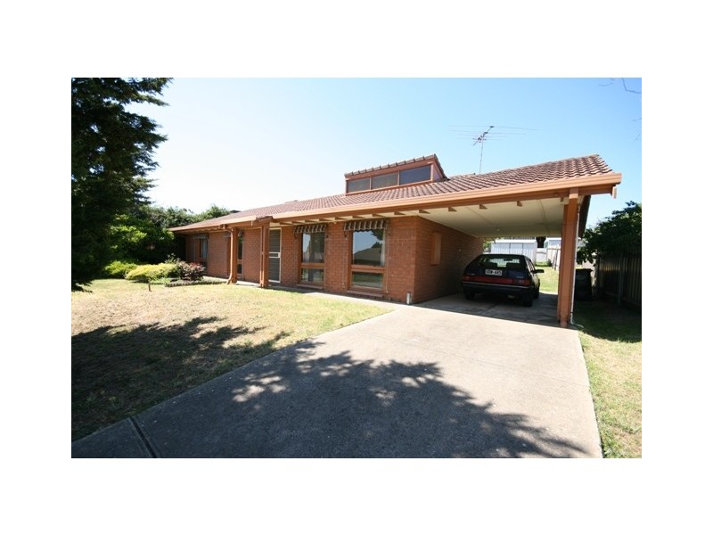 17 Idlewild Avenue, Aberfoyle Park SA 5159