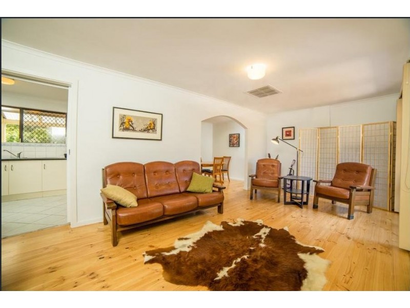 73 Black Road, Flagstaff Hill SA 5159