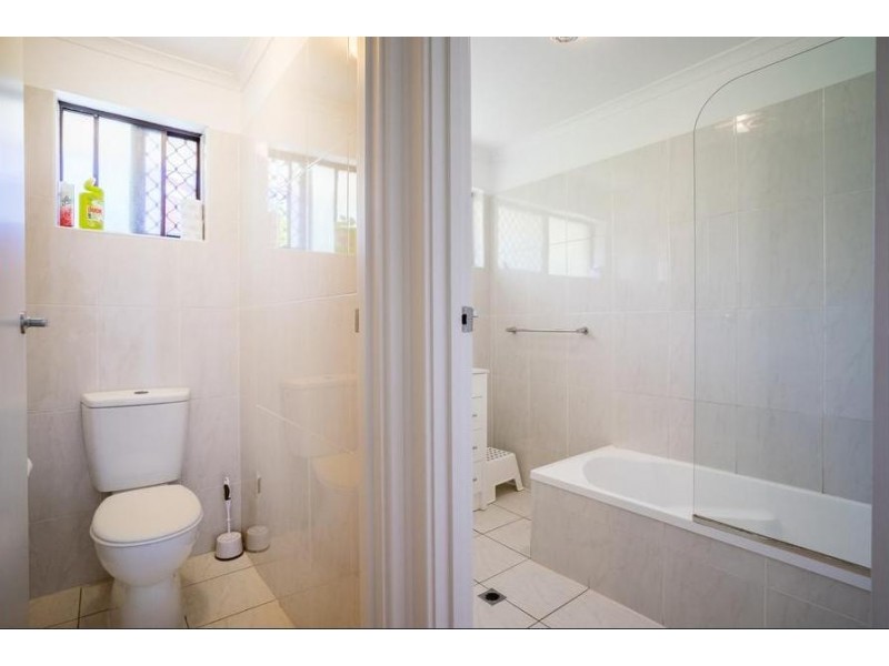 73 Black Road, Flagstaff Hill SA 5159