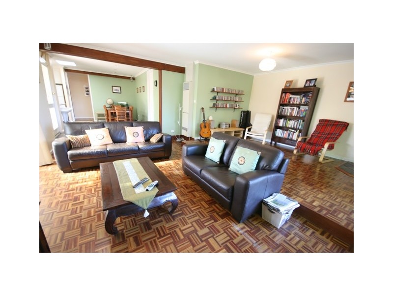 4 COROMANDEL STREET, Flagstaff Hill SA 5159