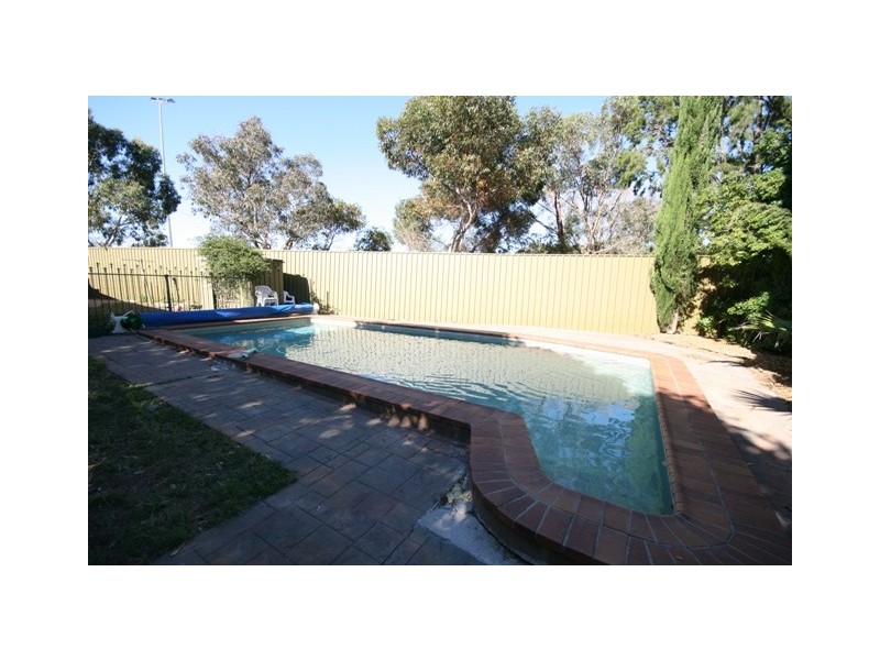 4 COROMANDEL STREET, Flagstaff Hill SA 5159