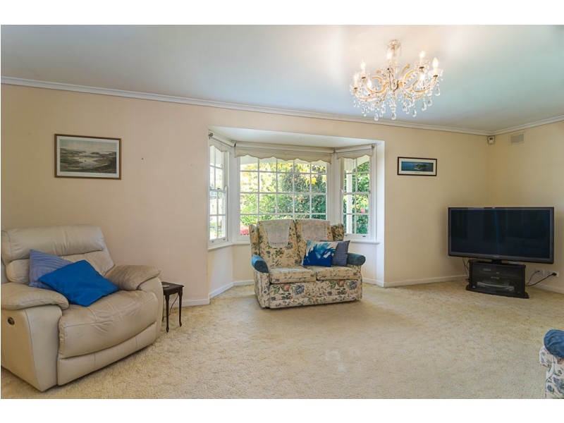 9 Lalina Street, Happy Valley SA 5159