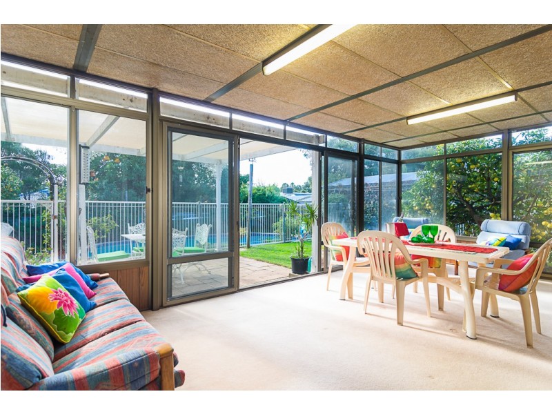 9 Lalina Street, Happy Valley SA 5159