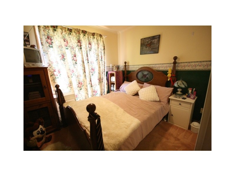 13 Abberton Street, Flagstaff Hill SA 5159