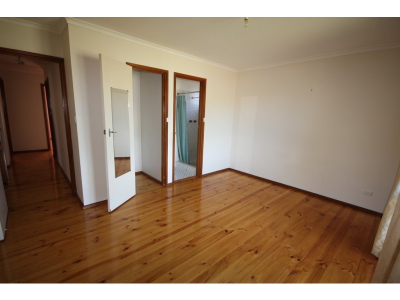 31 BAINS ROAD, Morphett Vale SA 5162