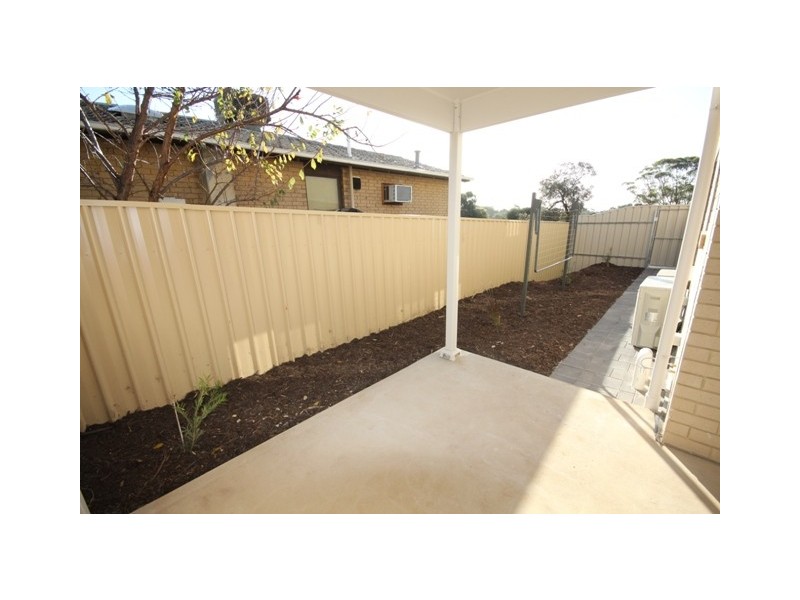 9 Simeon Crescent, Morphett Vale SA 5162