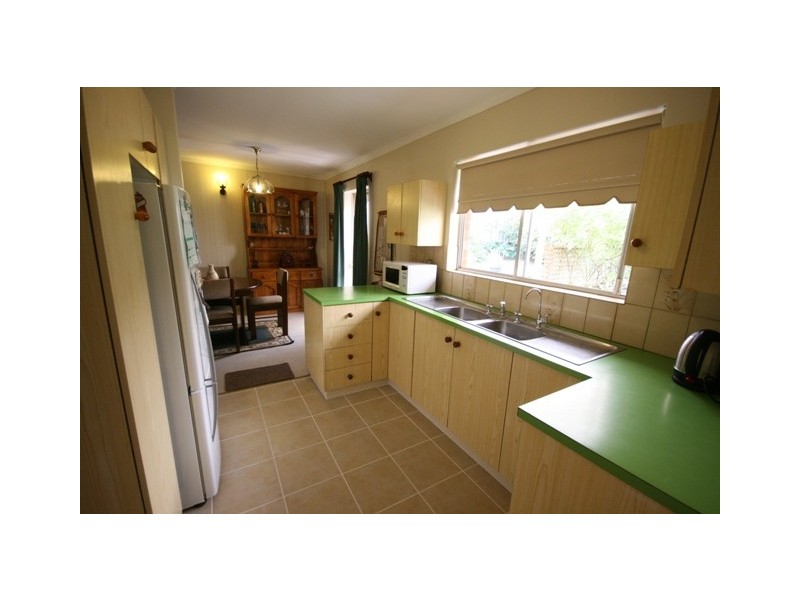13 DEW STREET, Aberfoyle Park SA 5159