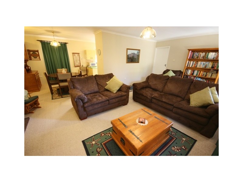 13 DEW STREET, Aberfoyle Park SA 5159