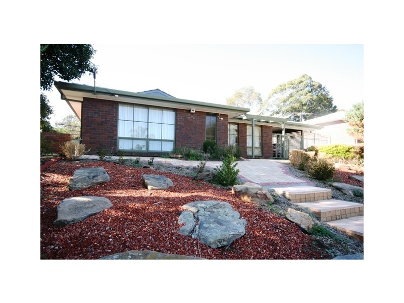 12 Chelsea Avenue, Flagstaff Hill SA 5159