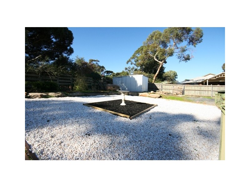 12 Chelsea Avenue, Flagstaff Hill SA 5159