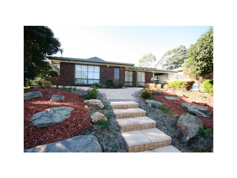 12 Chelsea Avenue, Flagstaff Hill SA 5159