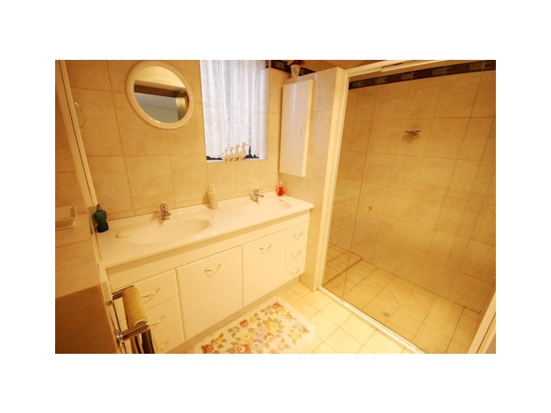 13 DUMPHRIES STREET, Flagstaff Hill SA 5159