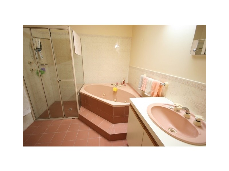UNIT 1/1 JANET COURT, Flagstaff Hill SA 5159
