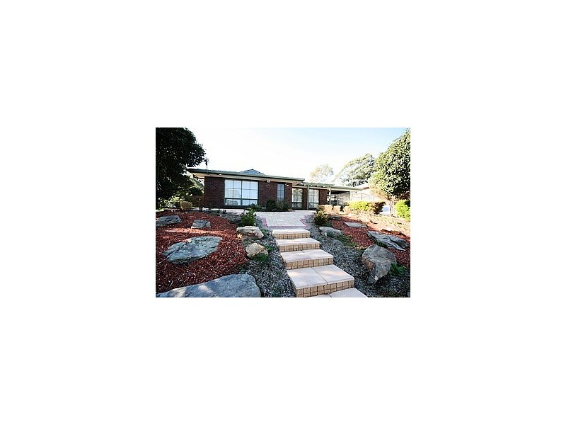 12 Chelsea Avenue, Flagstaff Hill SA 5159