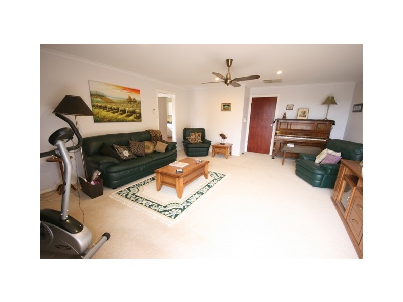 21 BELLAVISTA ROAD, Flagstaff Hill SA 5159