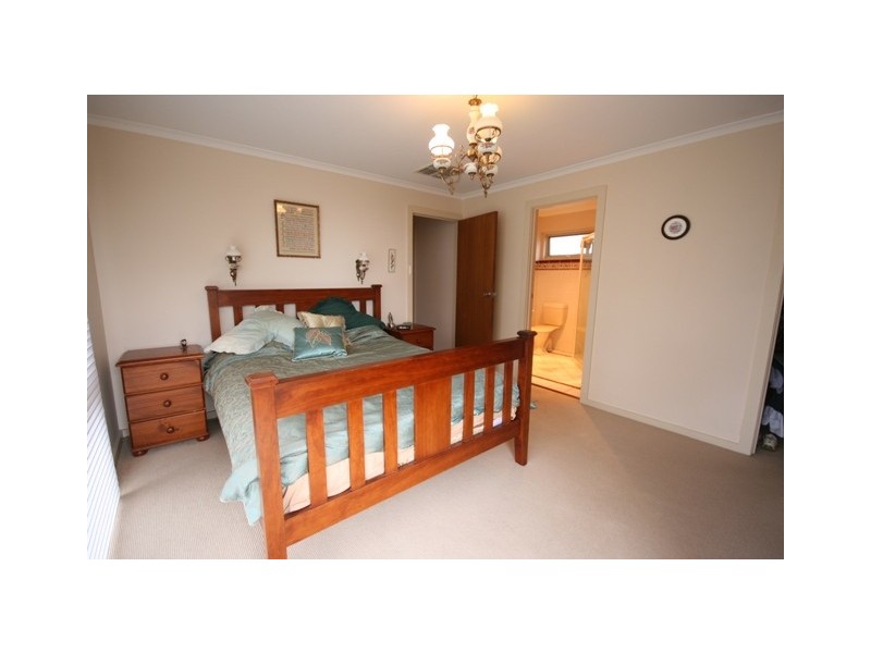 21 BELLAVISTA ROAD, Flagstaff Hill SA 5159