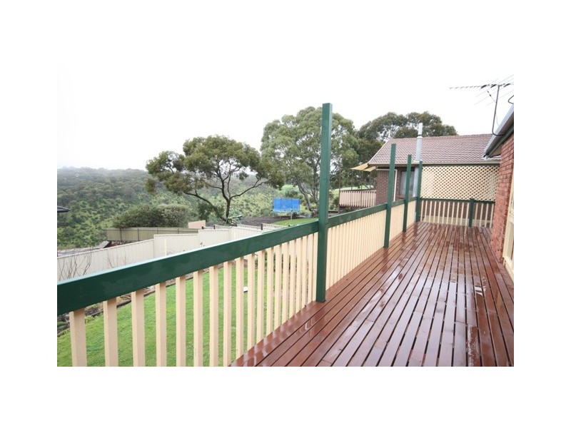 21 BELLAVISTA ROAD, Flagstaff Hill SA 5159