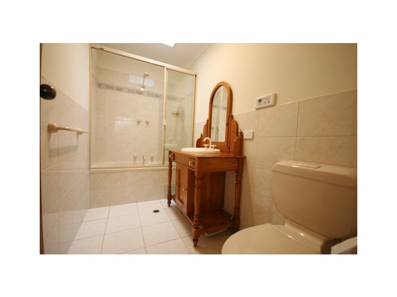 23 SANDALWOOD CRESCENT, Flagstaff Hill SA 5159