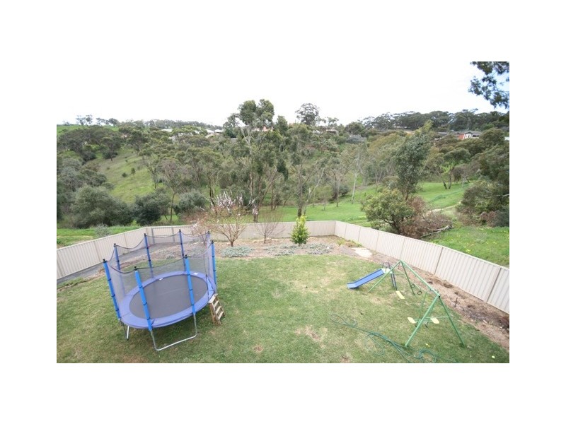 23 SANDALWOOD CRESCENT, Flagstaff Hill SA 5159