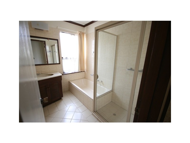 28 SEACOMBE ROAD, Darlington SA 5047