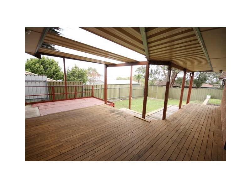 13 JEANETTE CRESCENT, Aberfoyle Park SA 5159