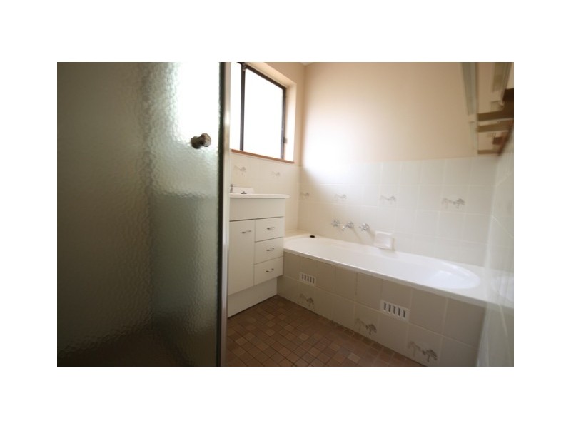 13 JEANETTE CRESCENT, Aberfoyle Park SA 5159