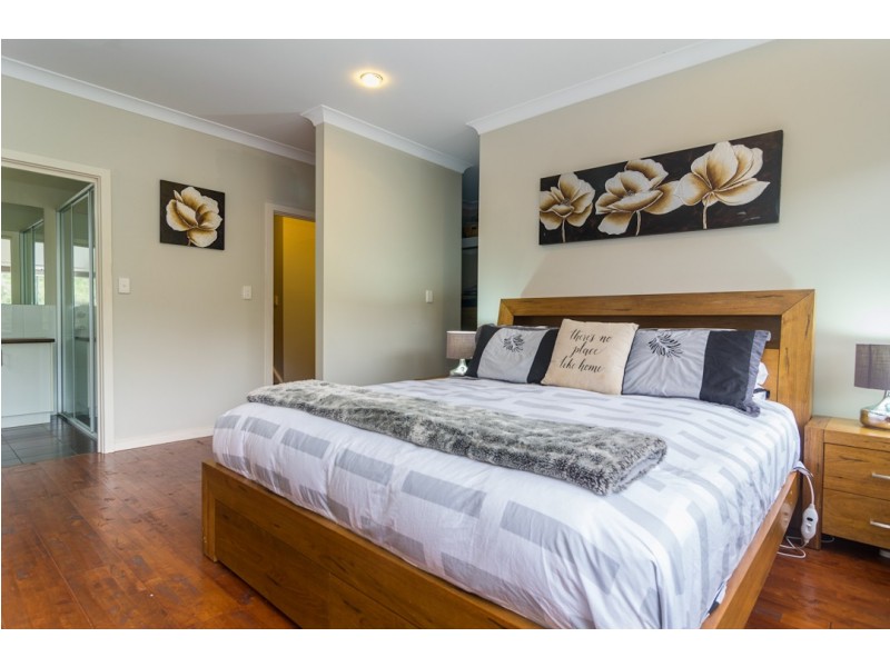 16 Salvador Street, Flagstaff Hill SA 5159