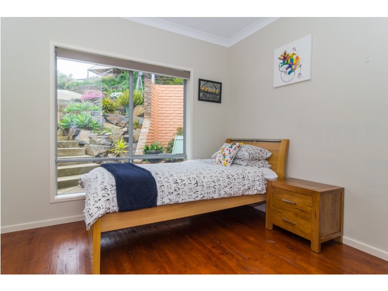 16 Salvador Street, Flagstaff Hill SA 5159