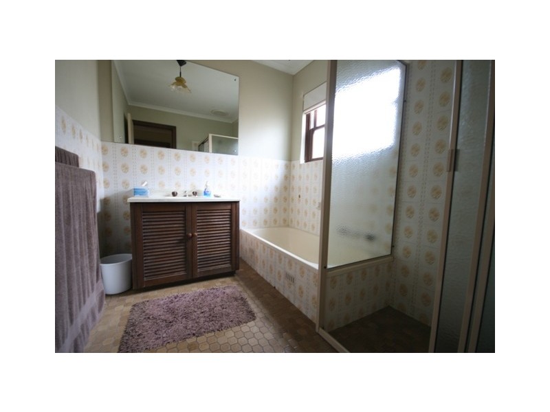 7 BROADMEADOW DRIVE, Flagstaff Hill SA 5159