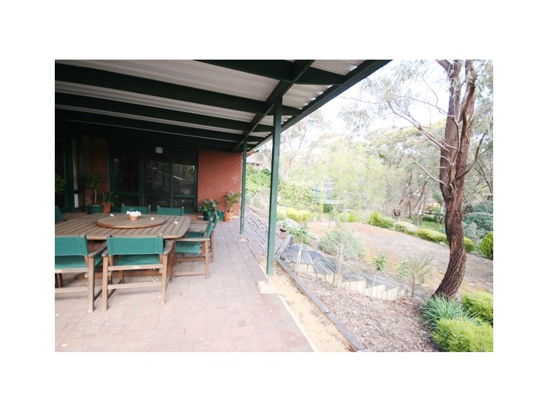 7 BROADMEADOW DRIVE, Flagstaff Hill SA 5159