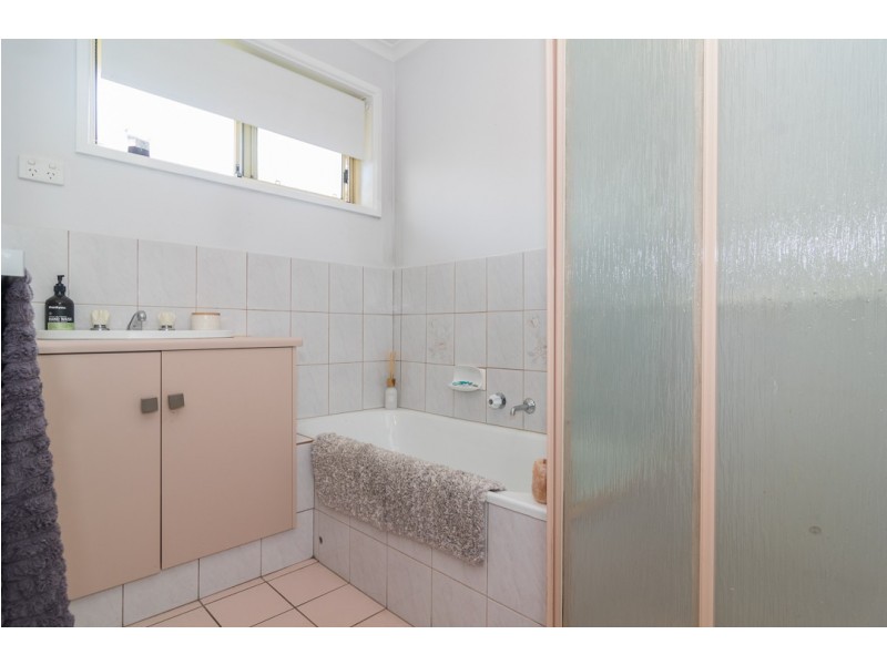 2 Enterprise Drive, Aberfoyle Park SA 5159